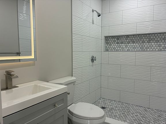 3rd image of 80 Sudan St #2