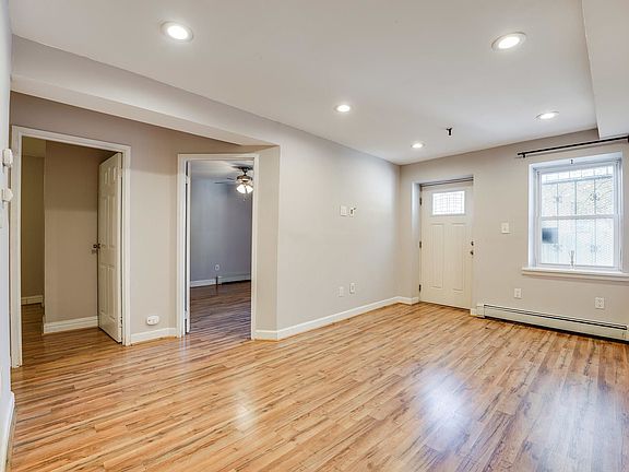 4th image of 121 Garrison Ave APT B1