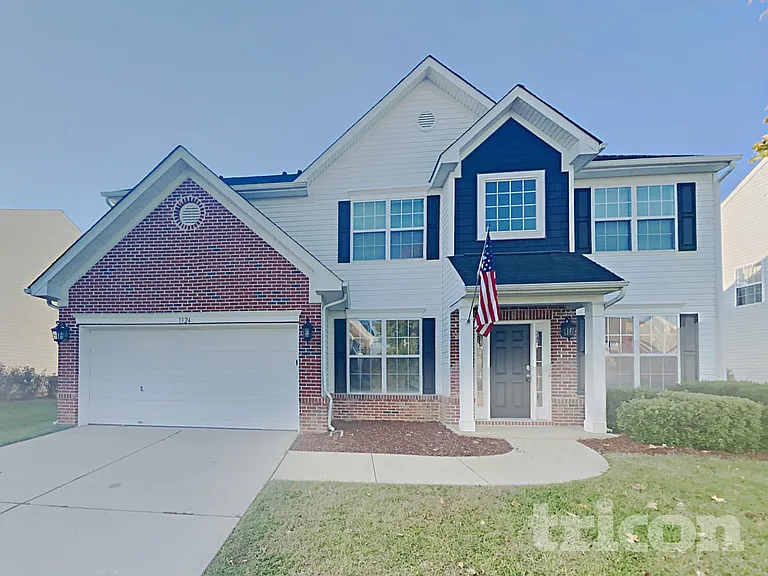 1324 Pondhaven Dr — Photo 2