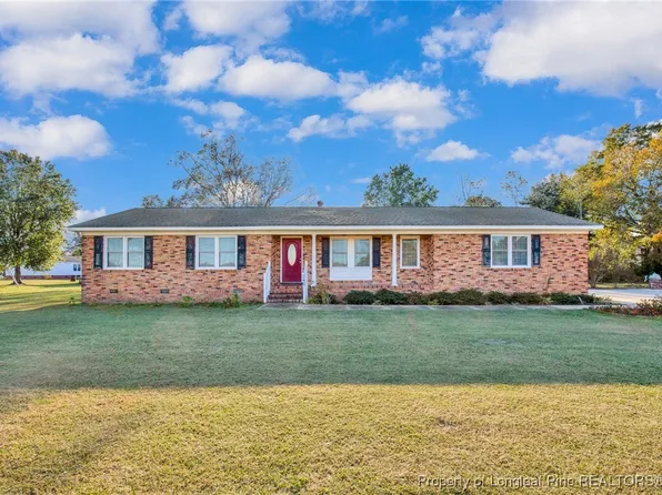 146 Long Branch Dr, Lumberton, NC 28358