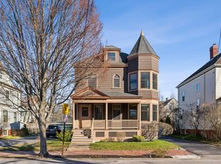 92 Fessenden St, Portland, ME 04103