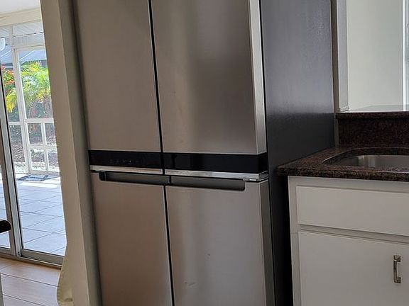 4th image of 5620 Wilde Oak Way