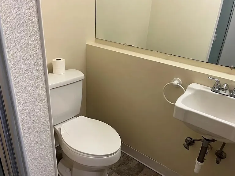 14741 Indian Creek Dr — Photo 10