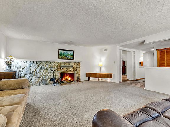 5th image of 55175 Daryll Rd