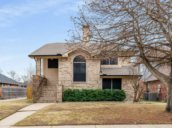 424 Clear Springs Dr, Mesquite, TX 75150