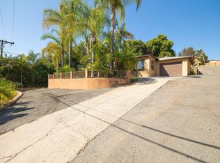 3304 Calavo Dr, Spring Valley, CA 91978