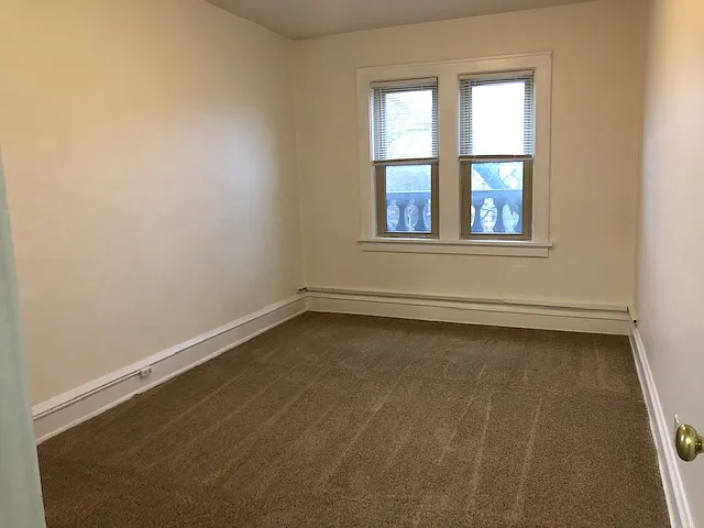 4459 N Oakland Ave — Photo 9