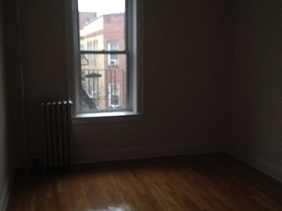 3rd image of 4323 42nd St APT F2