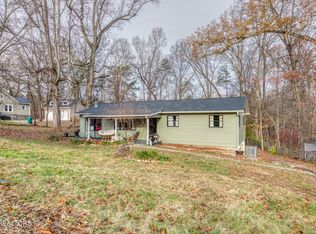 713 Reed Dr, Powell, TN 37849