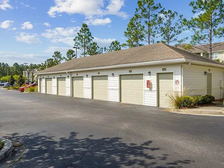Oakleaf Plantation Apartments — Photo 41
