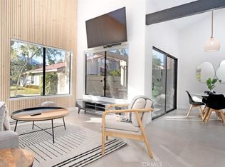 6135 Montecito Dr Unit 8, Palm Springs, CA 92264