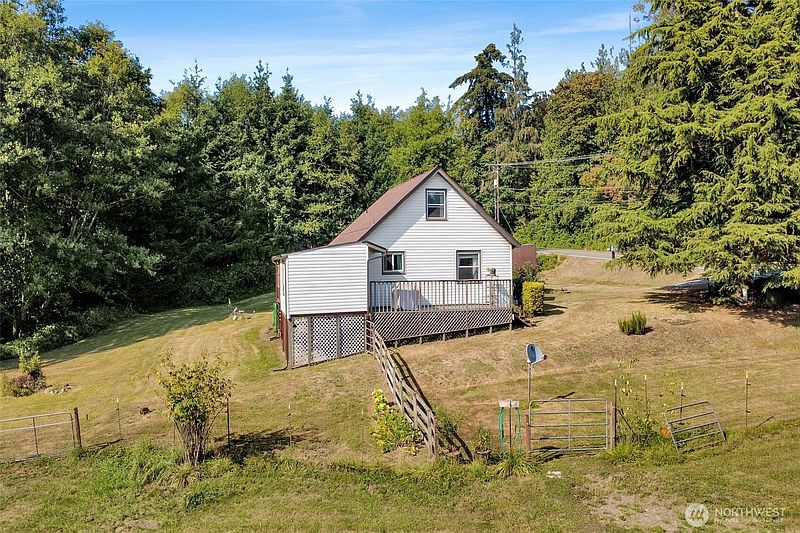 3rd image of 7078 Ershig Road
