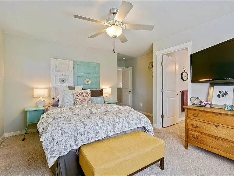 Master Bedroom 1