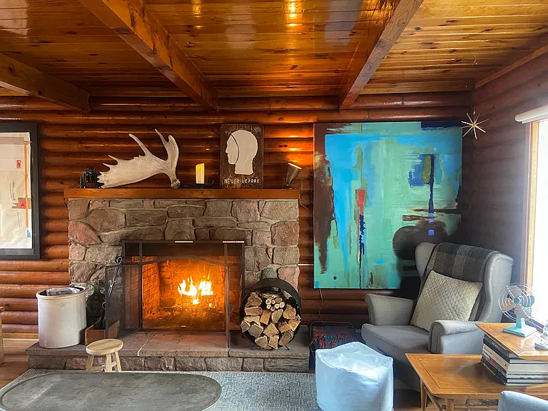 Cutthroat Ave — Photo 1