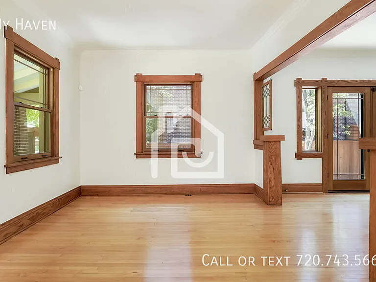 1121 S Williams St — Photo 6