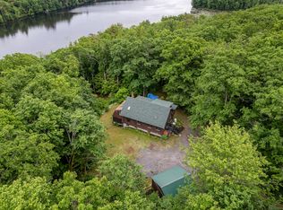 52 Cain Ln, West Gardiner, ME 04345