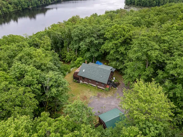 52 Cain Lane, West Gardiner, ME 04345