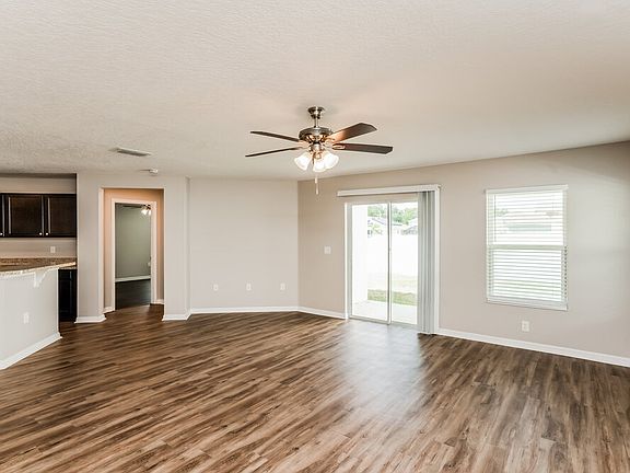 3rd image of 7634 Tangle Rush Dr