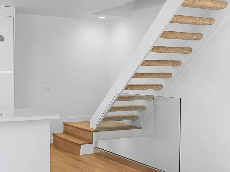 1101 Colusa St #1 — Photo 17