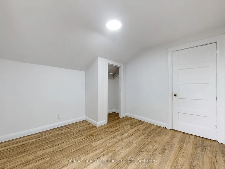 18 Mary St — Photo 26