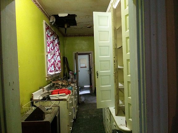 Kitchen fl 1 plumbing repair