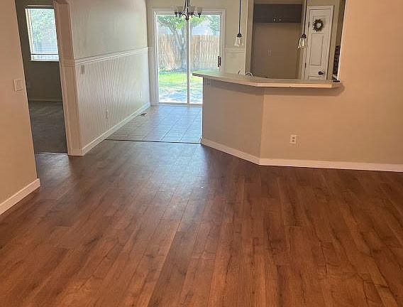 3rd image of 507 N Copper River Dr