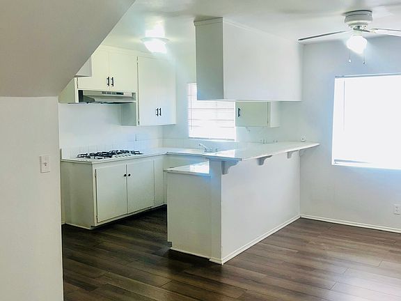 3rd image of 1451 W 105th St #1