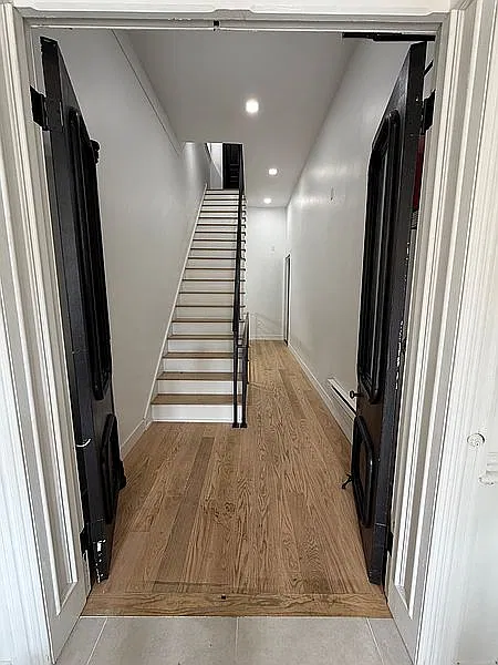 4 bed, $5,200 — Photo 4
