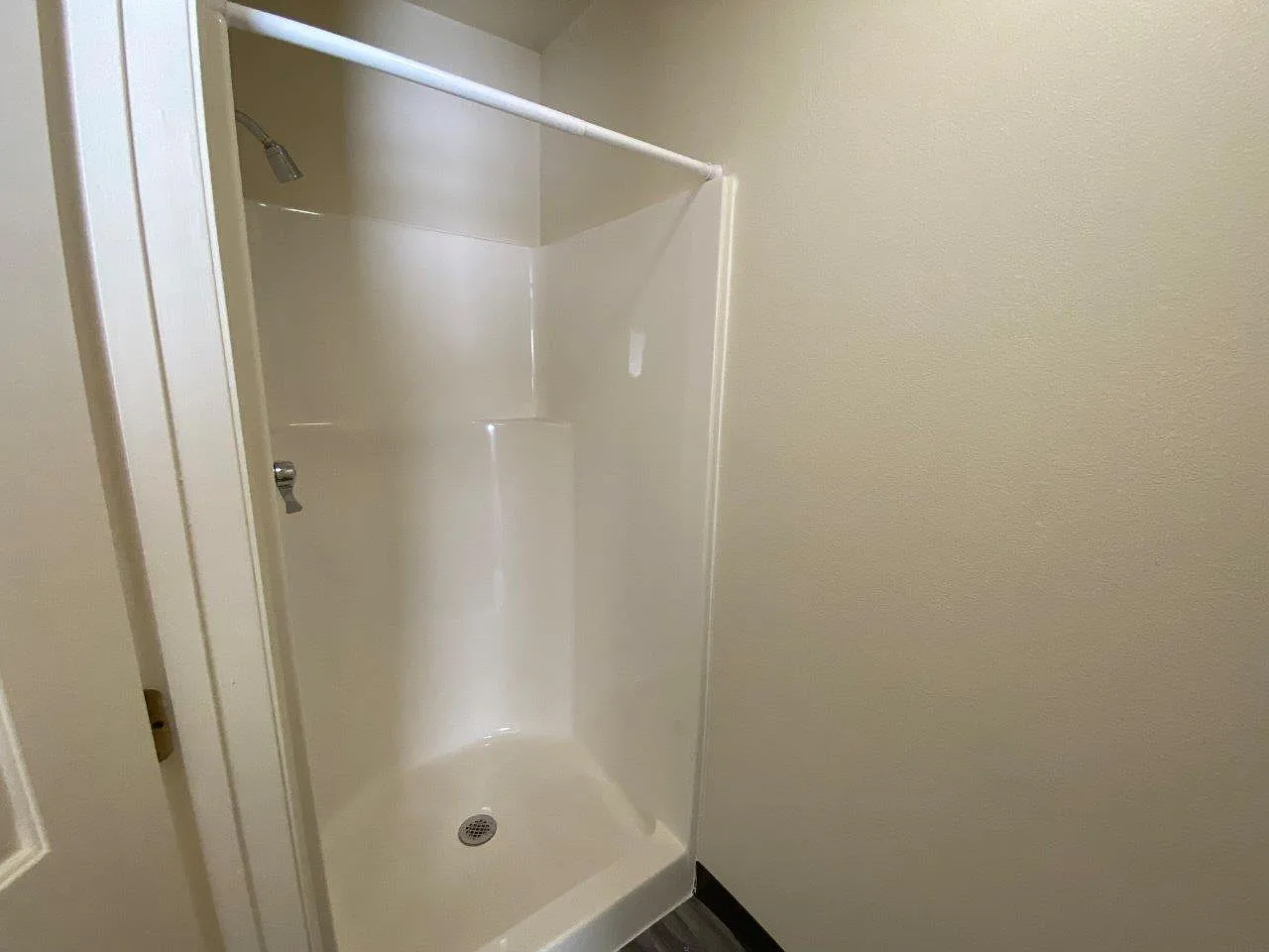 Highland Apartments — Photo 4