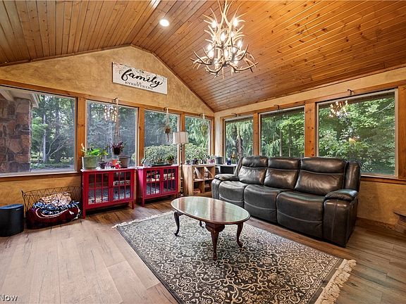 4th image of 7587 Lewis Rd
