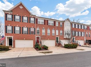 22 Dental Rd, Edgewater, MD 21037