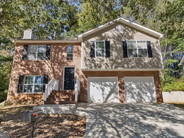 736 Ashley Ln, Stone Mountain, GA 30087