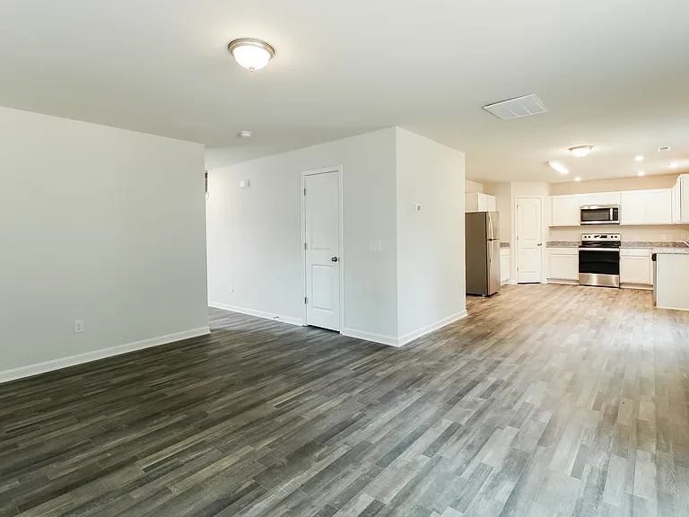 1681 Robins Nest Dr — Photo 4