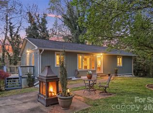 120 42nd Avenue Cir NE, Hickory, NC 28601