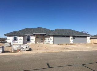 1307 W Linda Vista Blvd, Roswell, NM 88201