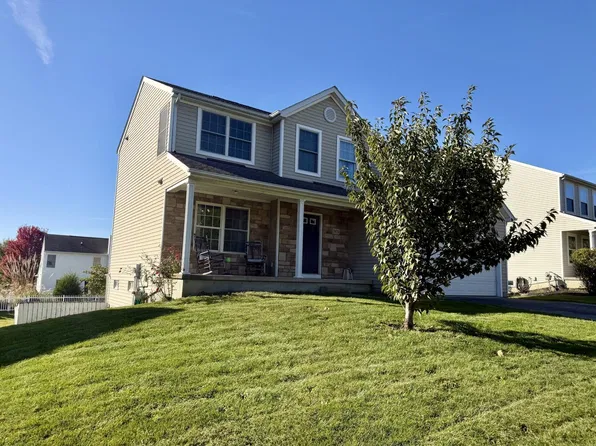 7875 Butterfield Ln, Canal Winchester, OH 43110