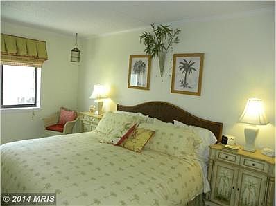 Bedroom (Master)