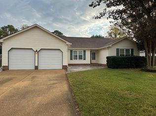 995 Levy Loop, Virginia Beach, VA 23454