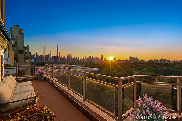 Sold by Douglas Elliman | media 23