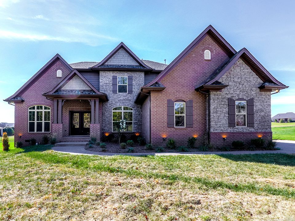 1st image of 404 Glenway Cv