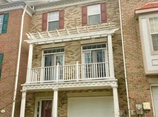 631 Snow Goose Ln, Annapolis, MD 21409