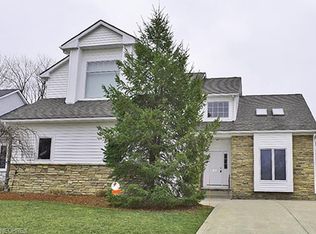 3431 Stratton Rd, Beachwood, OH 44122