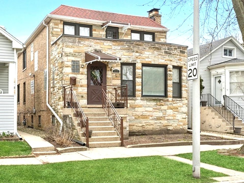 1st image of 2211 N 72nd Ct