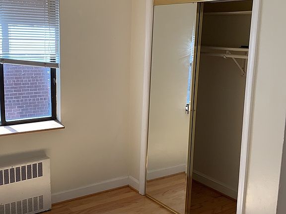 2nd image of 1577 N Colonial Ter APT 206