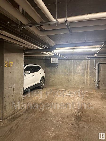 Edmonton Apartment for rent - 2 Bedrooms — photo 12