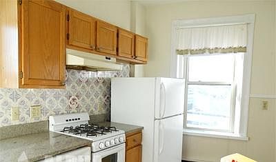 2nd image of 73 Harvard Ave APT 6
