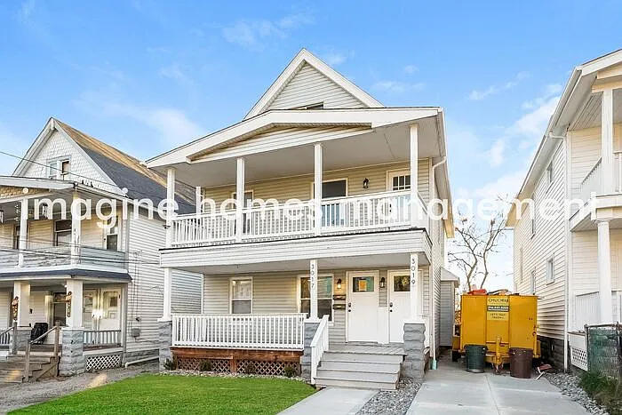 Building Photo - 3019 W 11th St #2