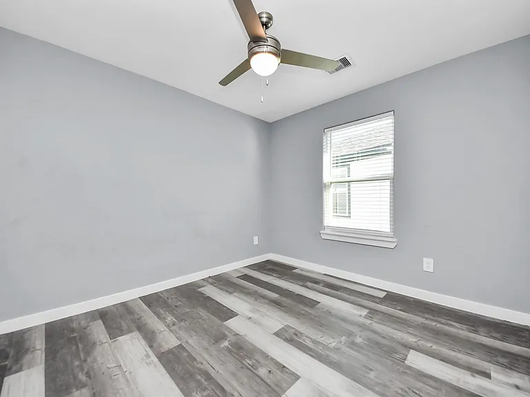 618 Maple Way #B — Photo 20