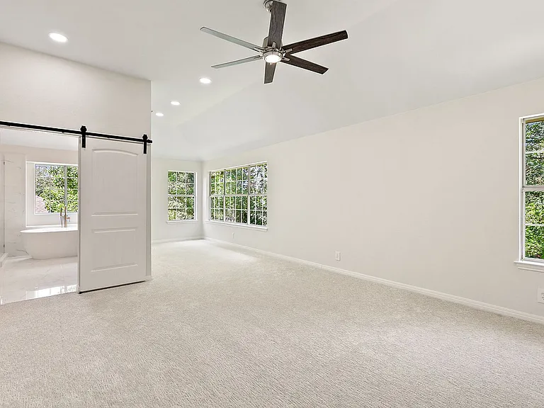 3811 Standfield Ct — Photo 12