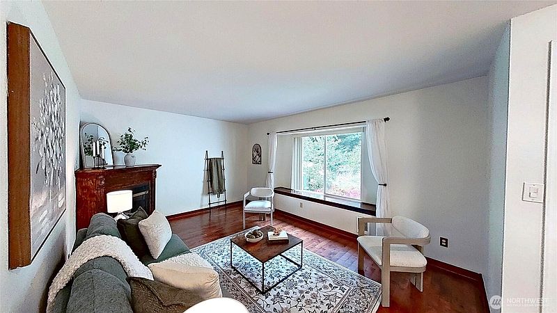 4th image of 7217 87th Avenue Ct #B